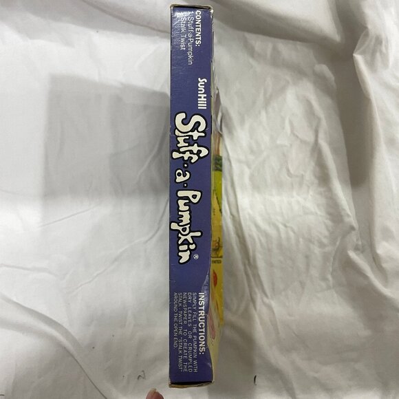 NOS Vintage Halloween Stuff A Pumpkin by Sun Hill Made in USA 114 gallon Leaf - Picture 10 of 14